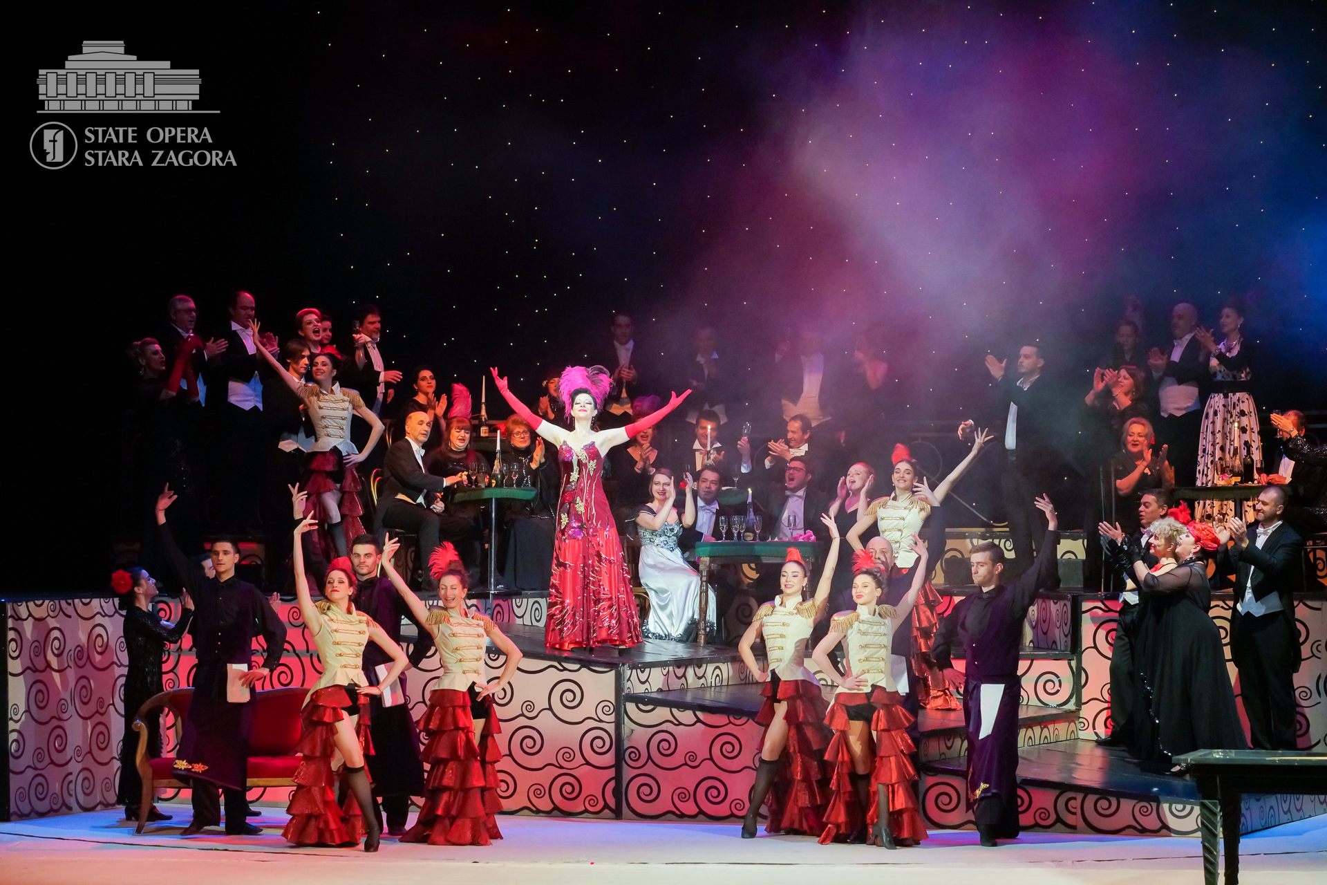 The Queen of Chardash again on stage on October 10!